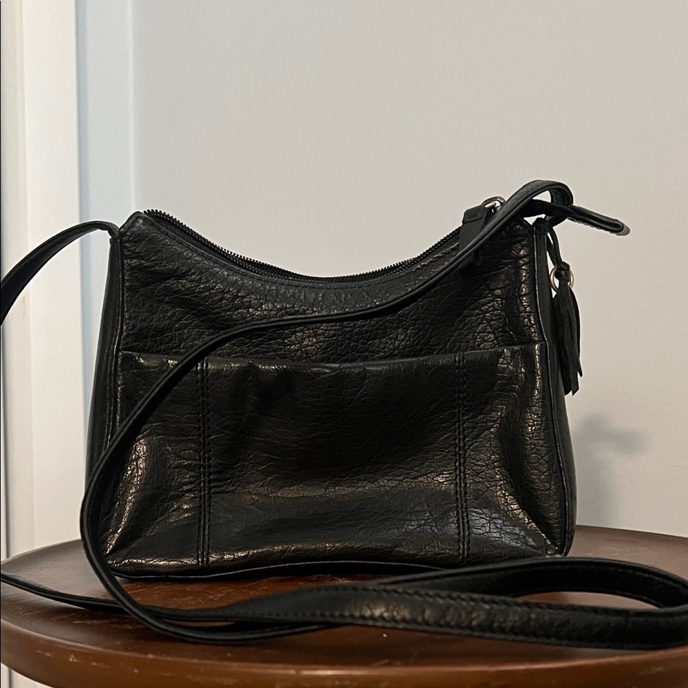 Rolfs black leather small zipper closure shoulder bag